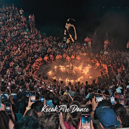 Kecak Fire Dance Uluwatu Temple